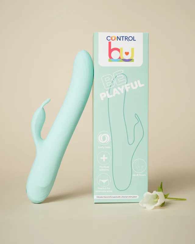 control-be-playful-rabbit-vibromasseur-rechargeable-avec-effet-pouss-e-et-bras-c image 1