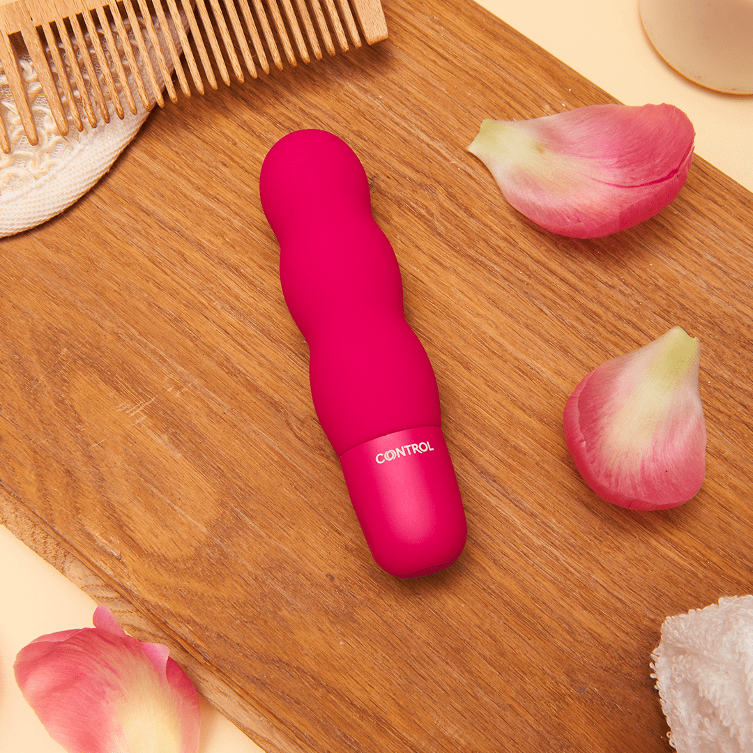 control-velvet-secret-mini-stimulateur-clitoridien-vibrant-10-cm image 3